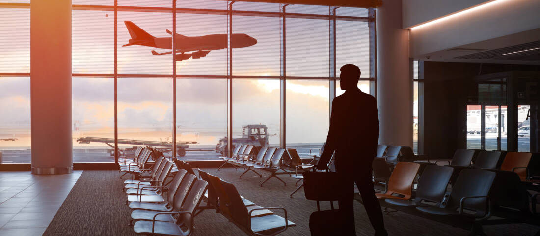 Can Your Employee Travel to Canada With a Record?