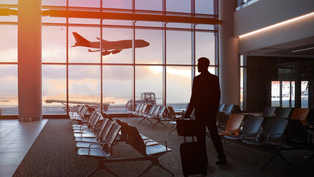 Can Your Employee Travel to Canada With a Record?